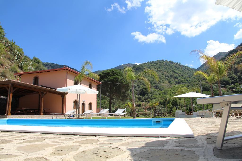 Profetina Village Motta Camastra Exterior foto